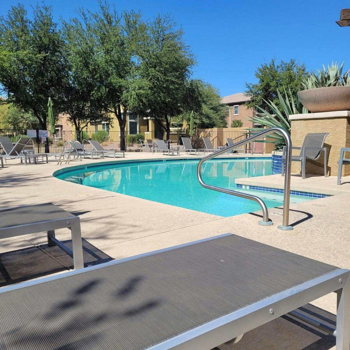 Villa Verde Surprise Stadium - Resort Living 外观 照片